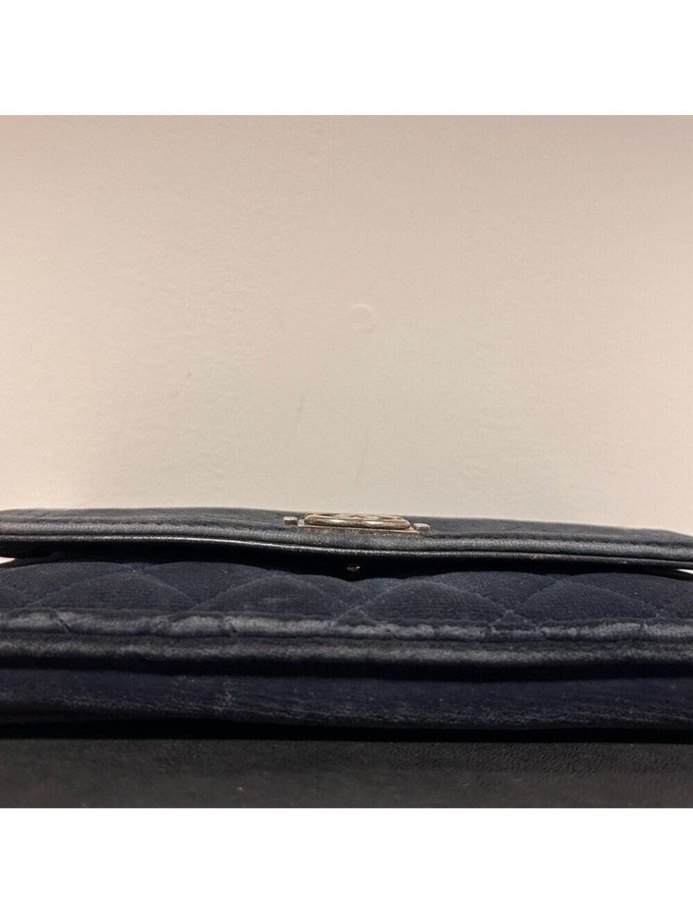 Chanel Navy Boy Velvet WOC - Picture 9 of 15